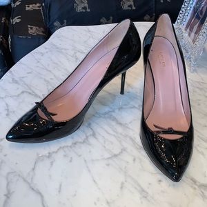 Women’s leather authentic Gucci pump